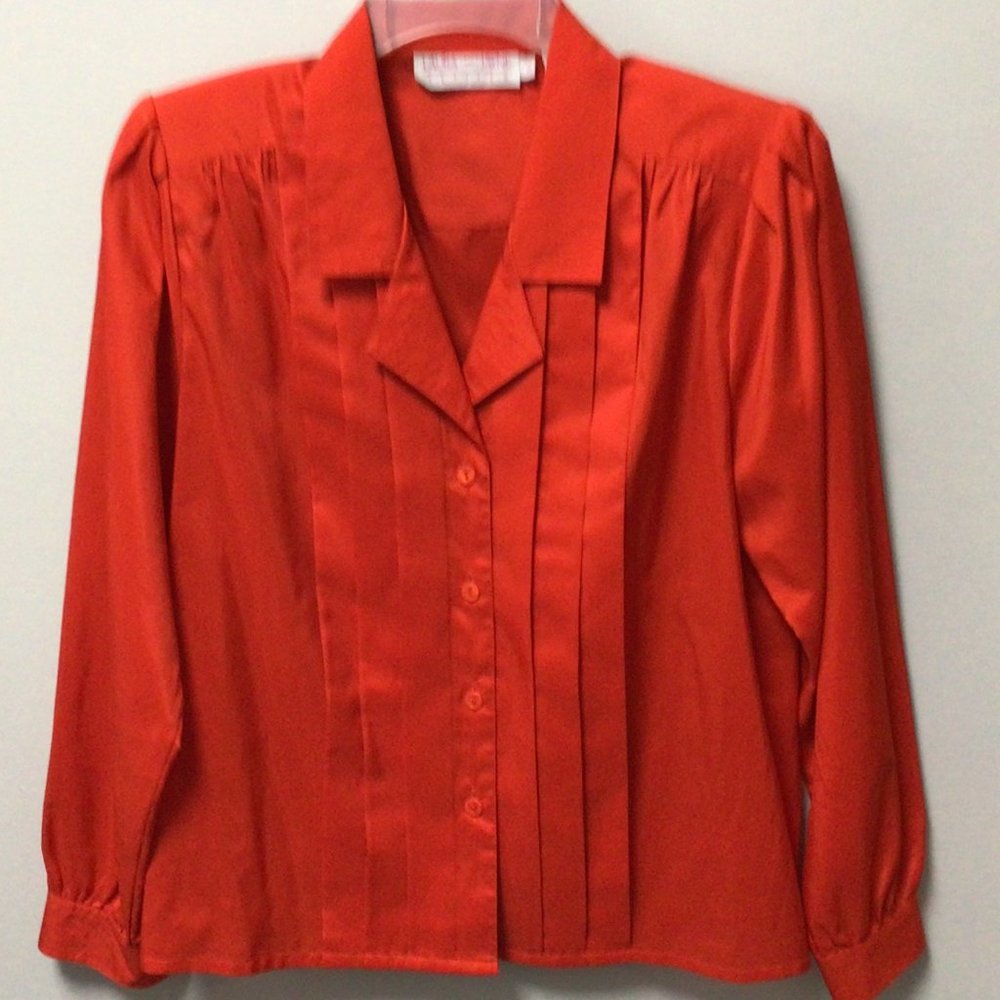 Laura and Jayne Petites - Vintage red blouse